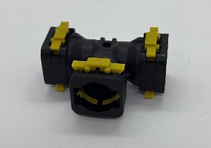 CONECTOR T 12MM PLASTICO ENGATE RAPIDO